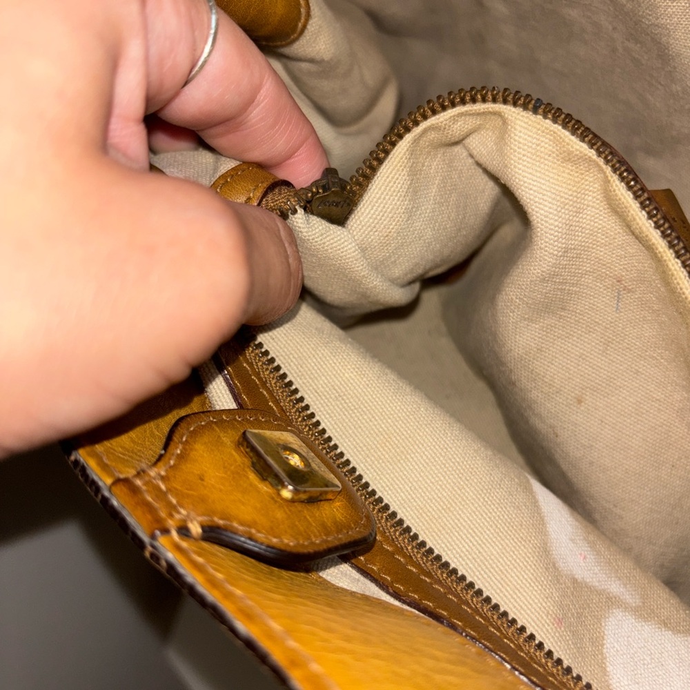 Gucci Bamboo Handle Leather Bag - Picture 12 of 16